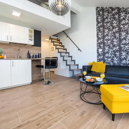 Velvet Apartment